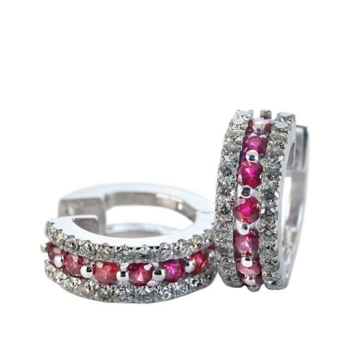 Earrings with diamonds and ruby
